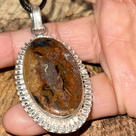 Petrified Wood Pendant 2 1/4” - Picture 6 of 13